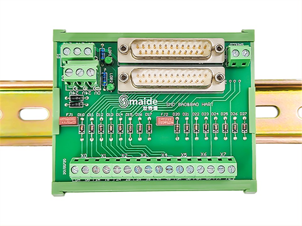 8路模拟量带Hard冗余输出模组（SMD-8AO/H/RED）