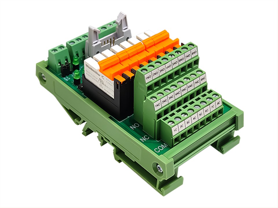 8路1CO超薄继电器输出模组