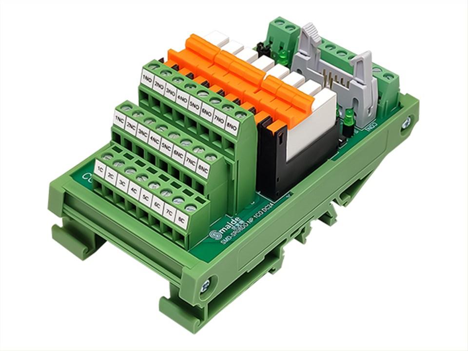 8路1CO超薄继电器输出模组